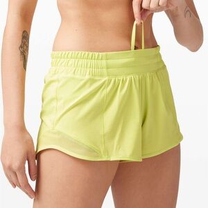 Lululemon Size 10 Hotty Hot Low Rise LR Lined Short 4" Electric Lemon